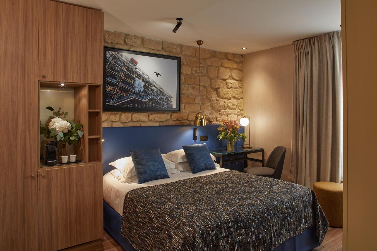 Hotel Atmospheres 4*