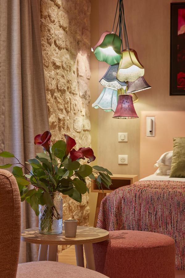 Atmospheres Hotel