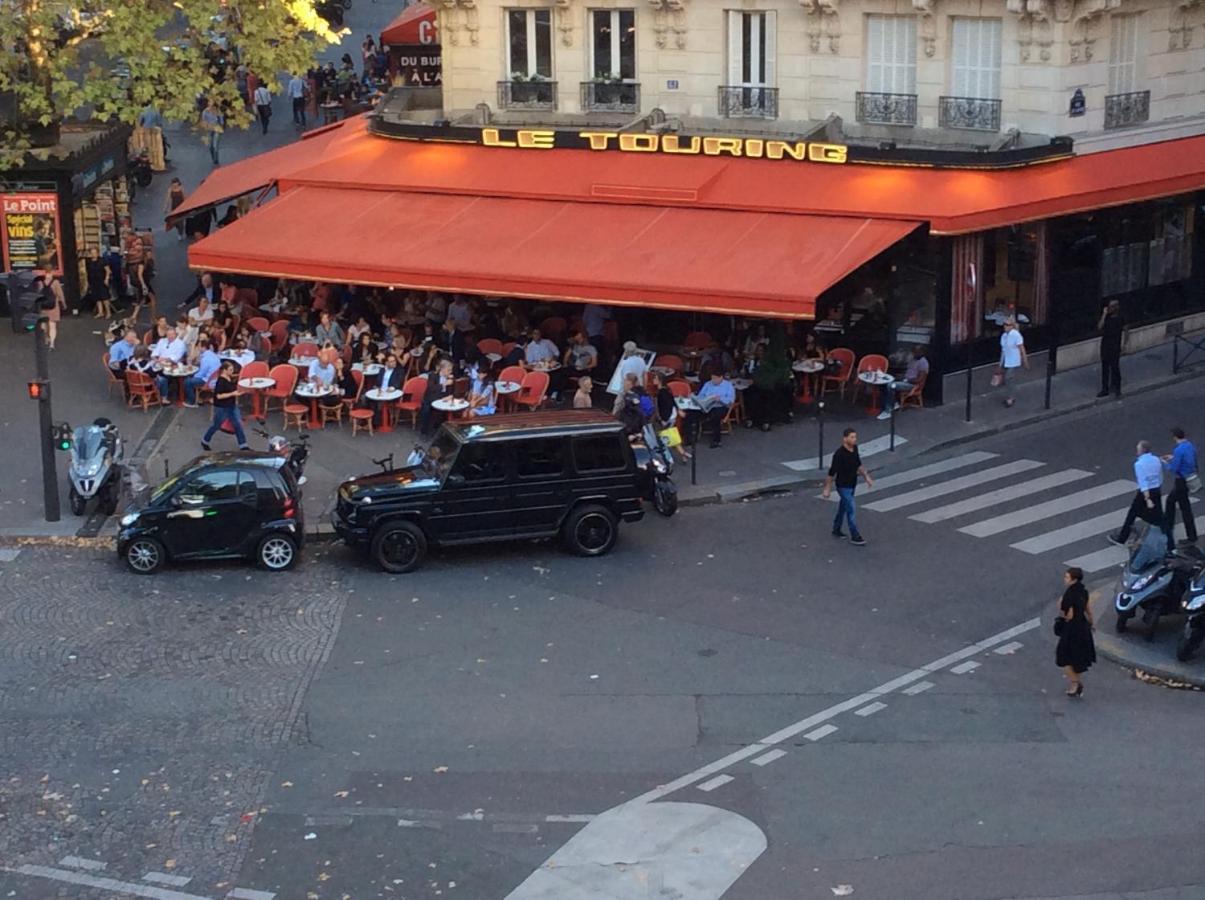 Champs Elysées *