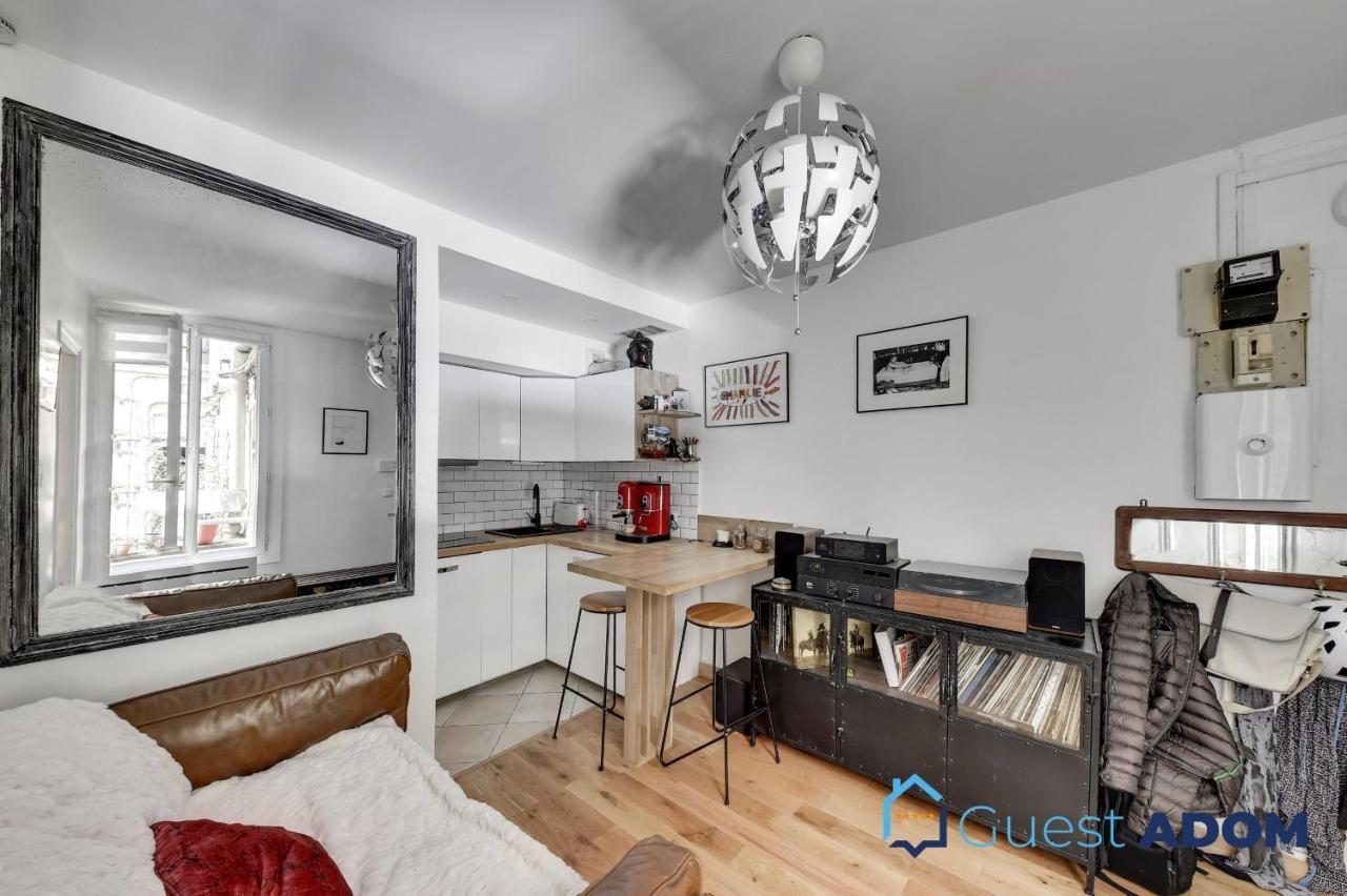 Appartamento Confortable Quartier Abbesses Parigi