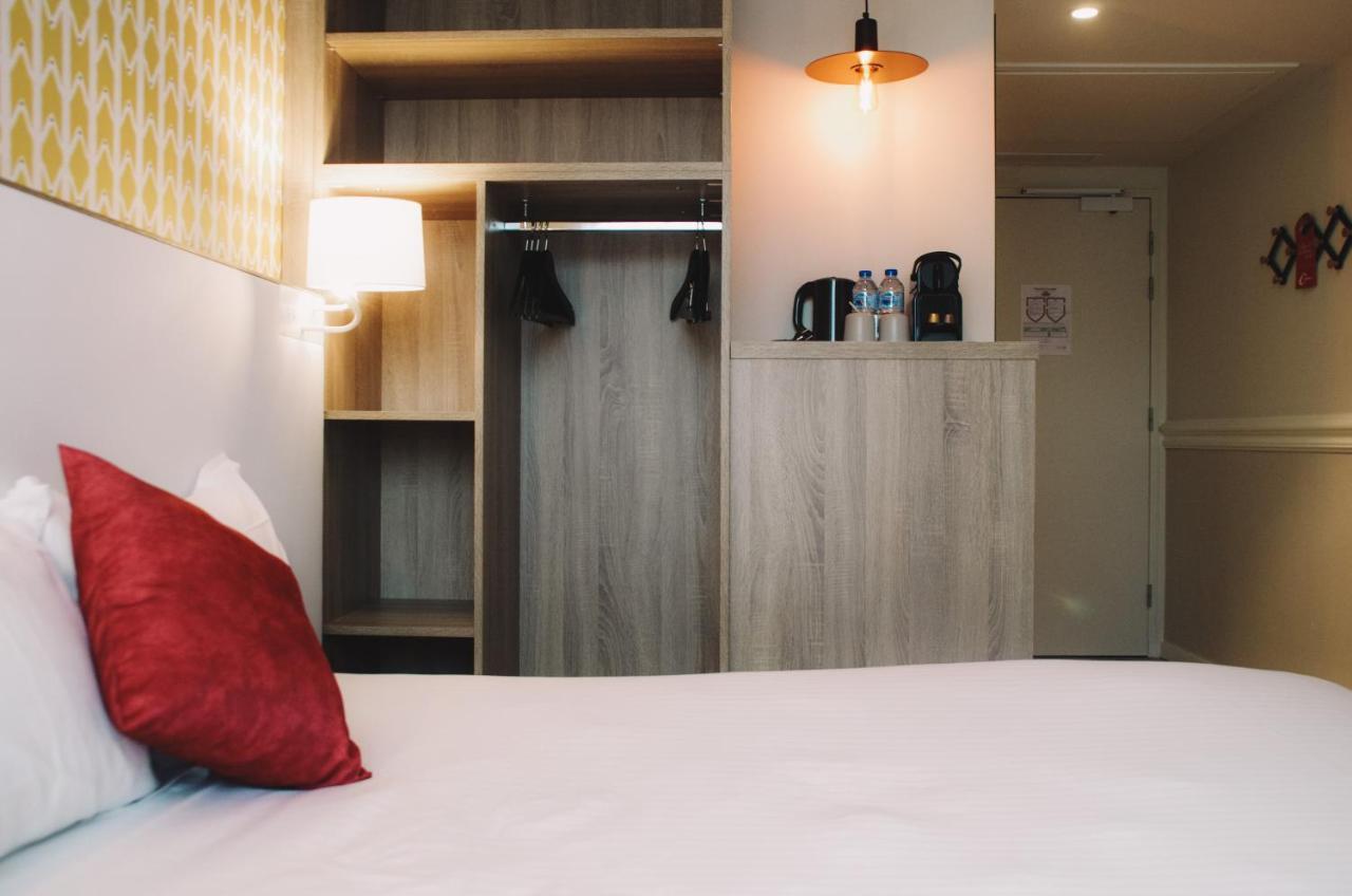The Originals Boutique, Maison Montmartre Les Puces Hotel Paris
