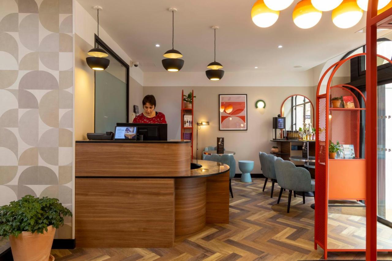 Hotel Regina Opera Grands Boulevards Paris