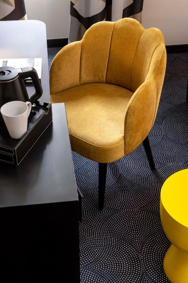 Hotel Regina Opera Grands Boulevards Paris