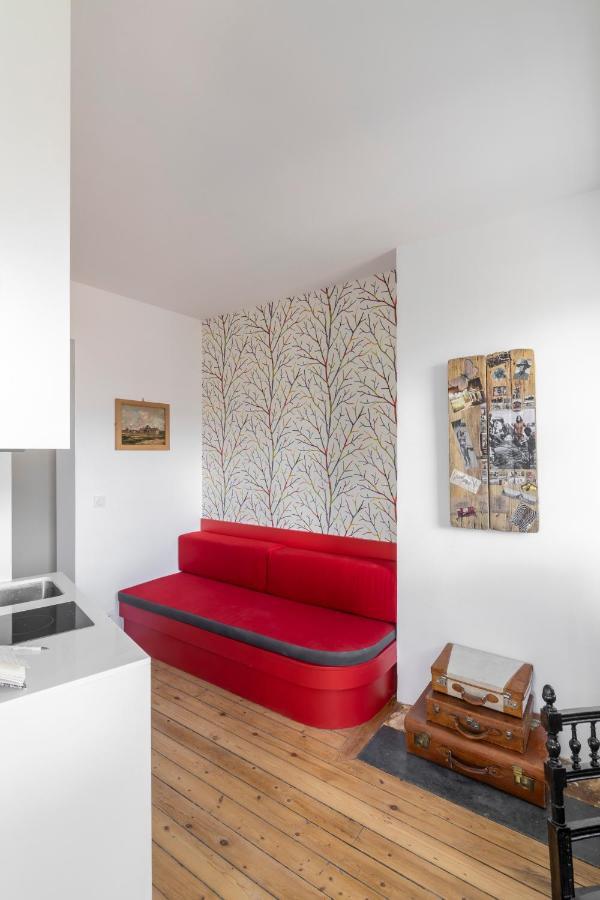 Maisondeschaumes-paris Bed & Breakfast *