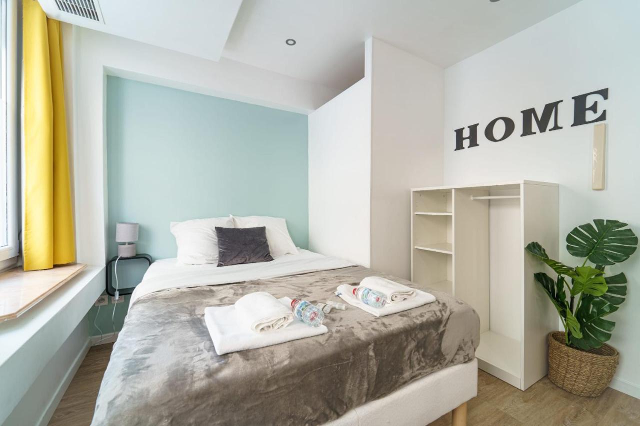 Appartamento Parisian Flat With Sauna Parigi