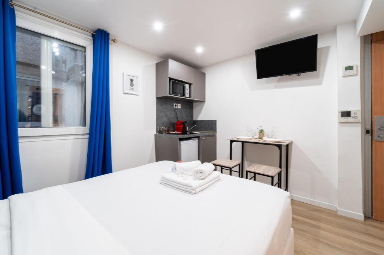 Apartement Between Pigale And Gare Saint Lazare - Ii * Parigi