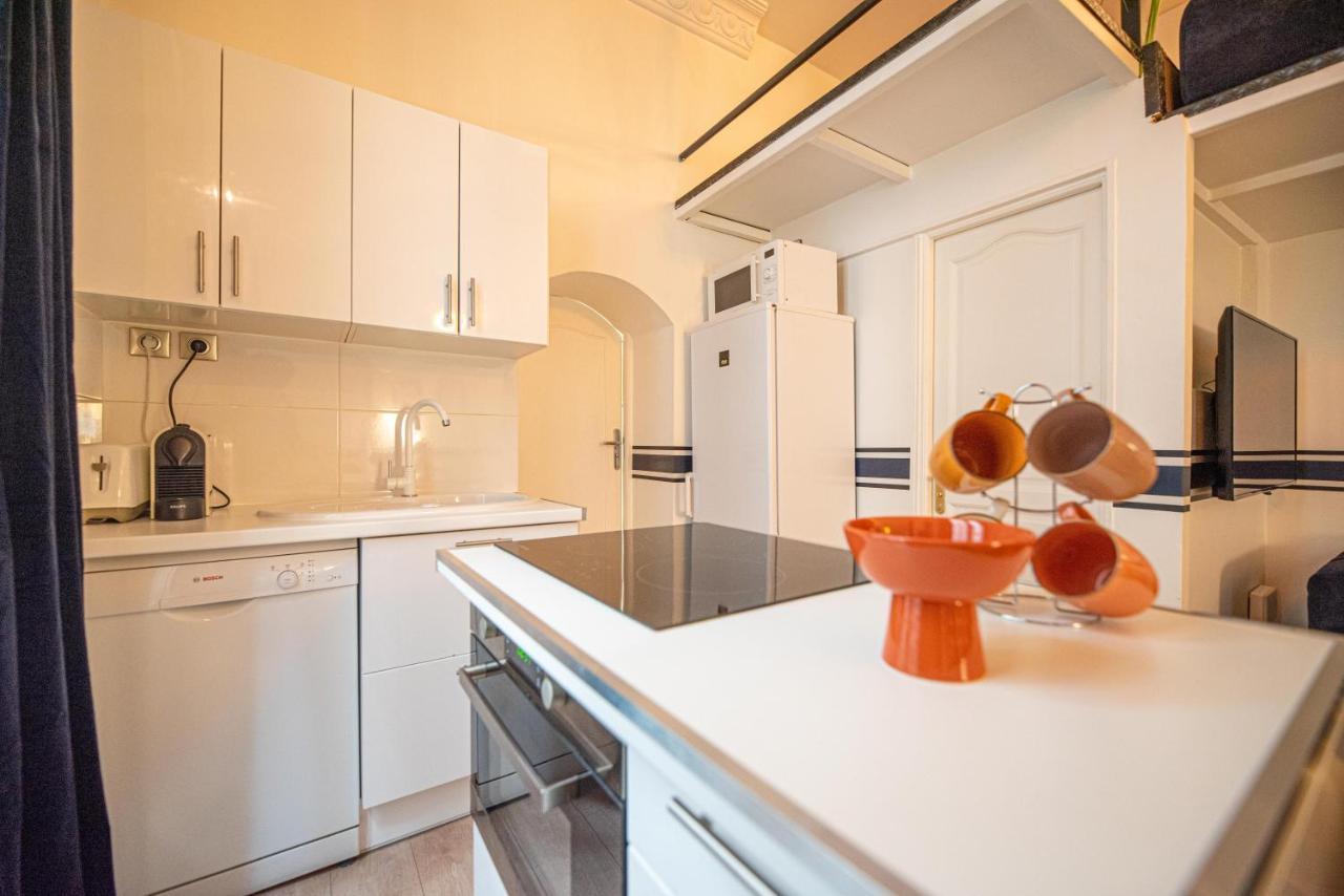 Luxury Loft In Champs Elysées Parigi