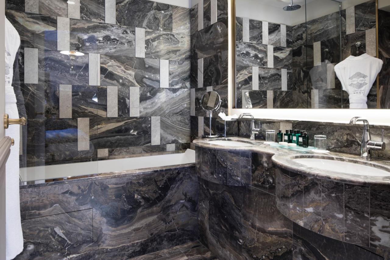 Hotel Lumen Louvre Parigi