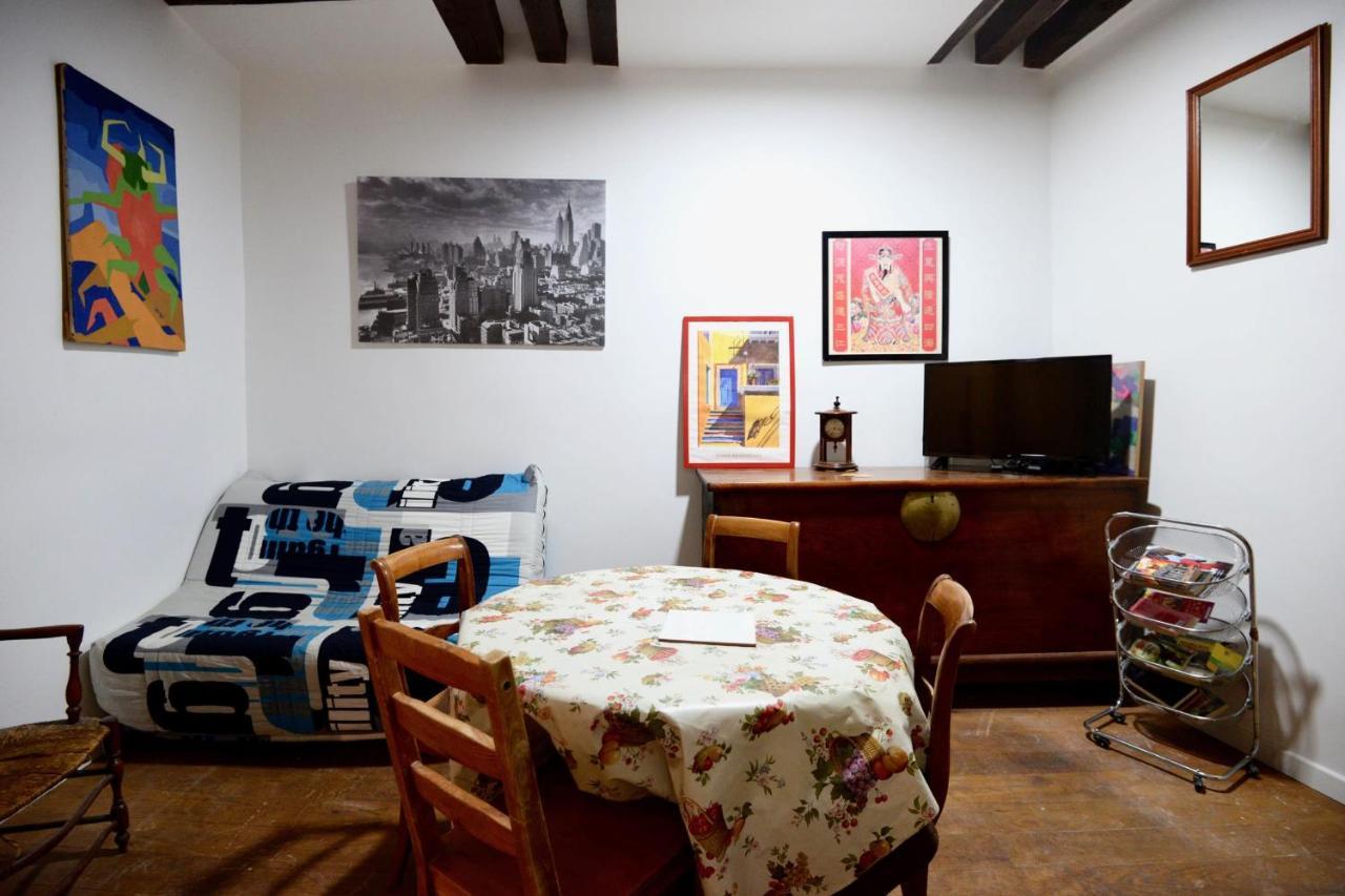 Atypical Apt 5 Min From Notre-Dame Cathedral Apartment Paris