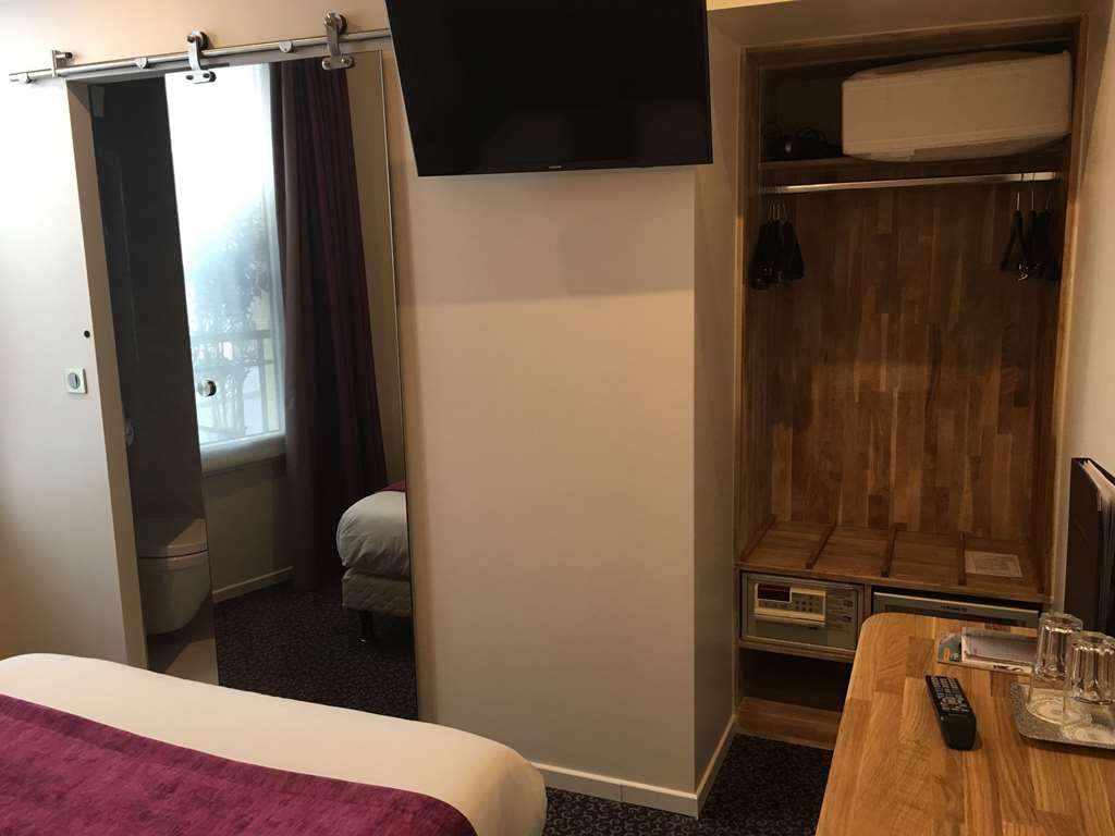 Louvre Sainte Anne 3*