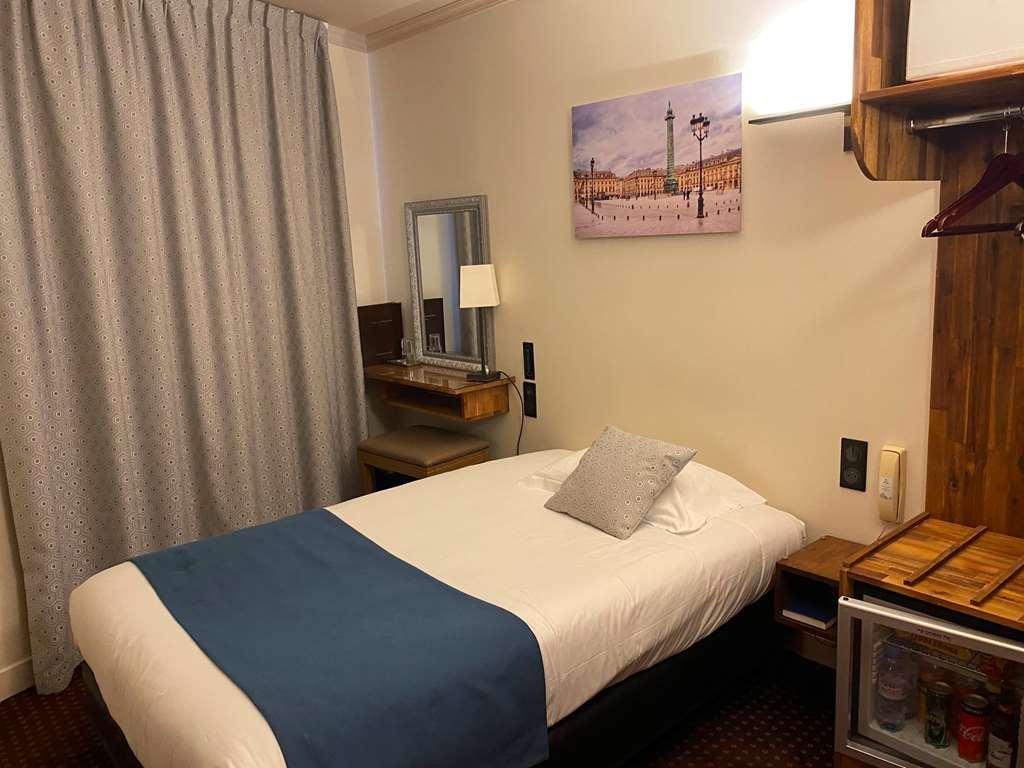 Hotel Louvre Sainte Anne Paris