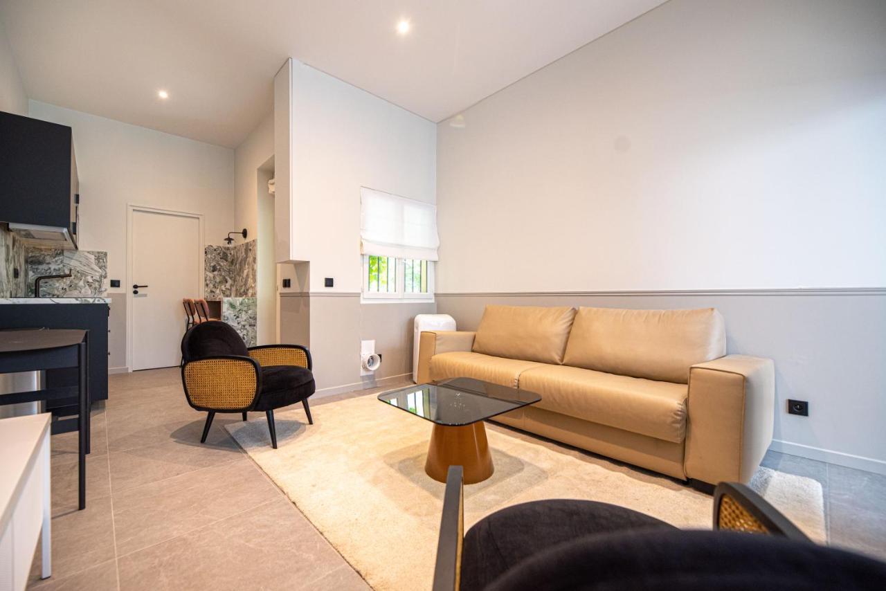Apartment Mbm - Chemin Paris
