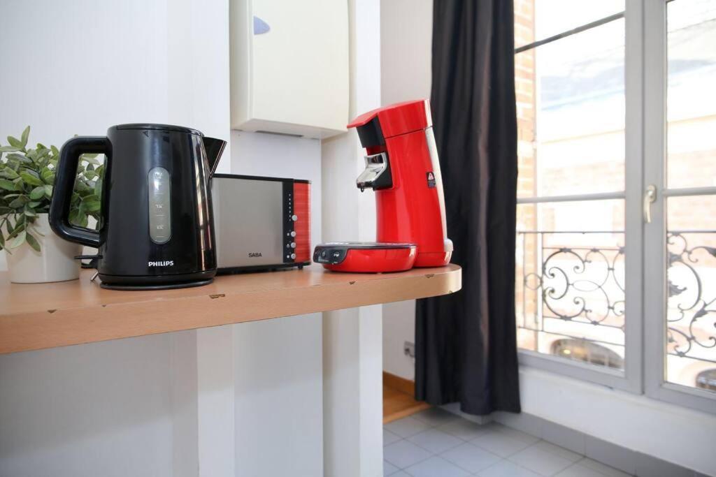 Holiday home 404 - Petit Bijou Dans Immeuble Hotelier 5 - Flat-guest Paris
