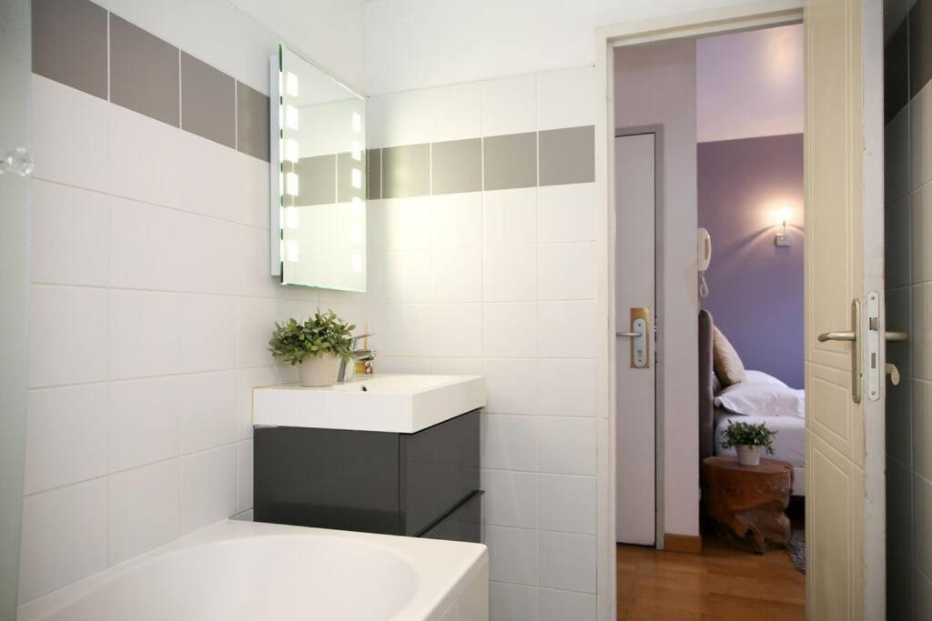 Holiday home 404 - Petit Bijou Dans Immeuble Hotelier 5 - Flat-guest *