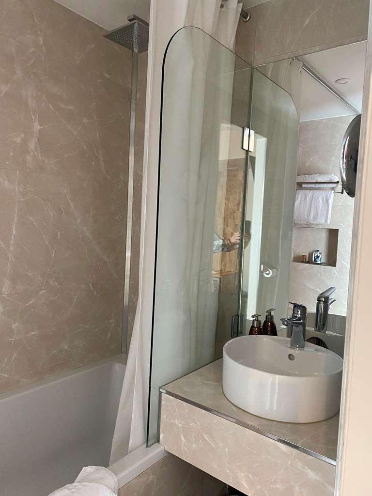 Hotel Louvre Sainte Anne Paris