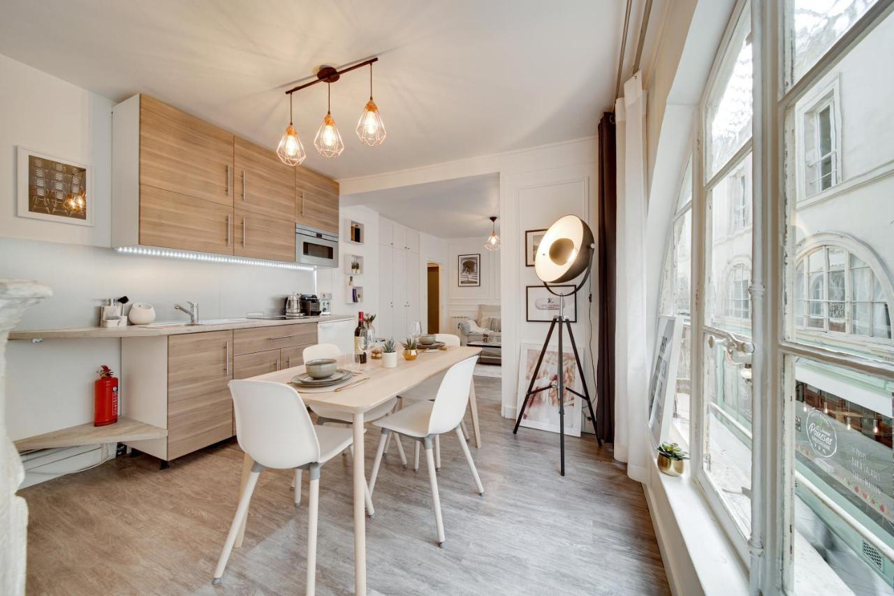 Appartamento Stunning Historical Parisian Flat - Louvre Area Parigi