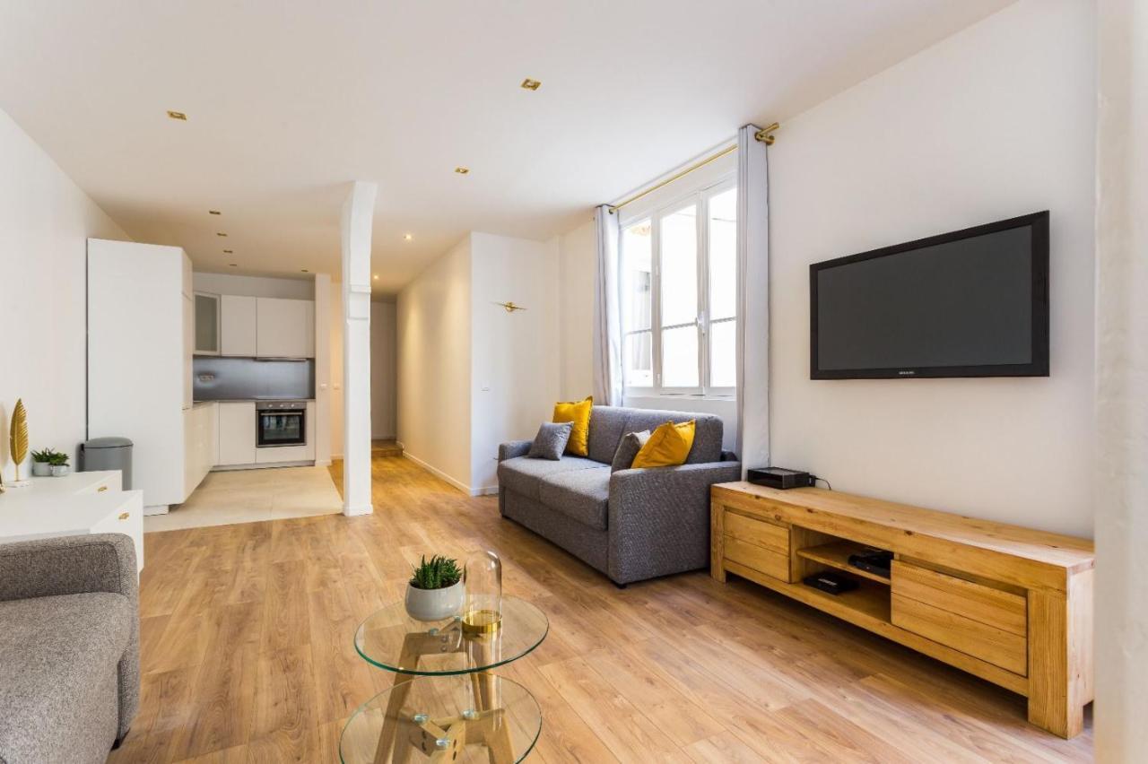 Appartement8p/full Equipped/bonne Nouvelle/bourse * Parigi