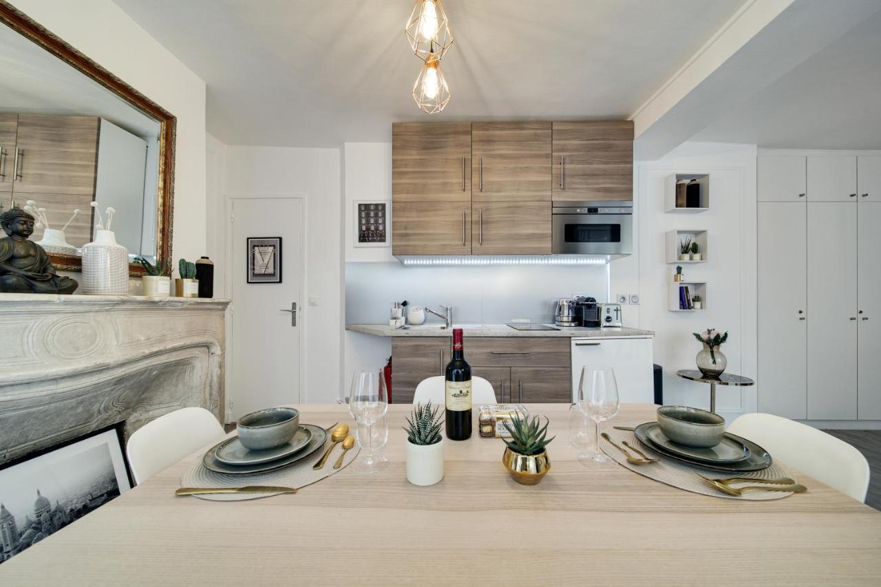 Stunning Historical Parisian Flat - Louvre Area *