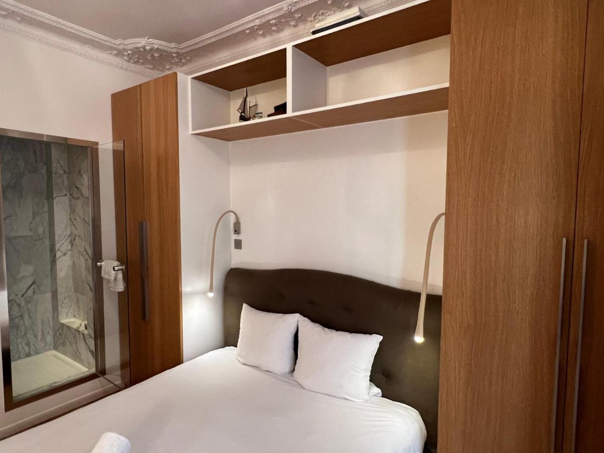 Raynouard Apartment * Paris