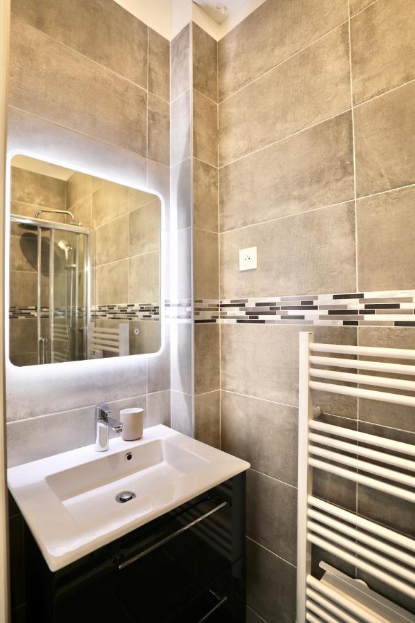 Amazing Flat In 11e With Ac Appartamento