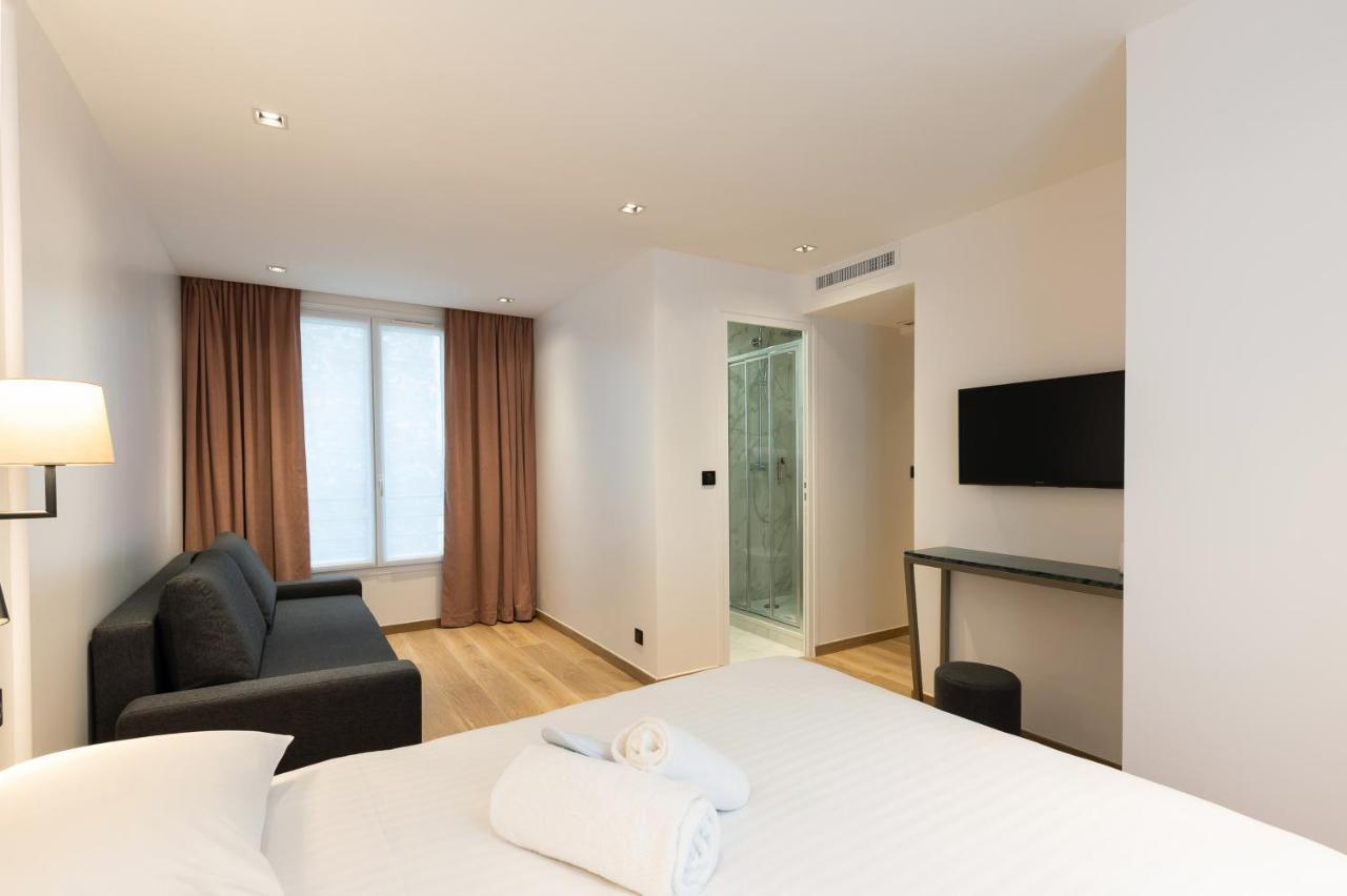 Hotel Au Coeur De Republique Parigi
