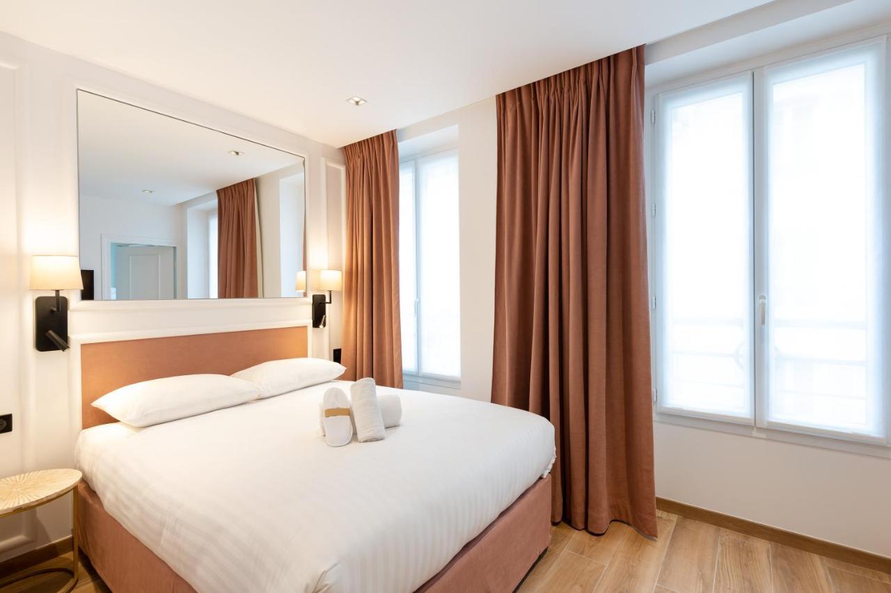 Hotel Au Coeur De Republique Parigi