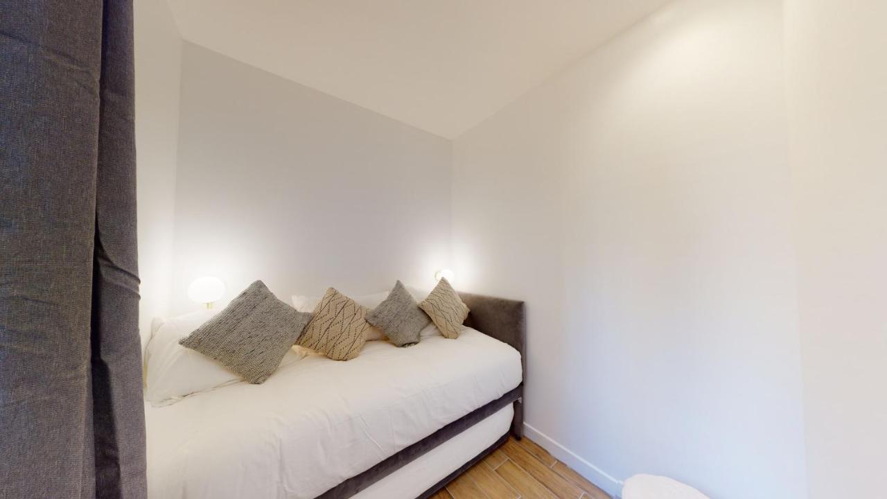Superb And Cosy 2br In The Heart Of ! 3p Apartment