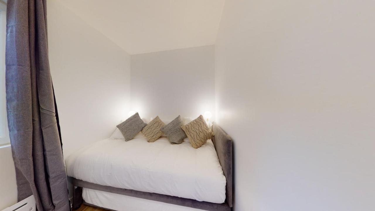 Apartment Superb And Cosy 2br In The Heart Of ! 3p *