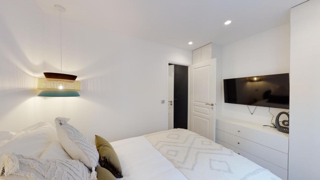 Superb And Cosy 2br In The Heart Of ! 3p Apartment Paris