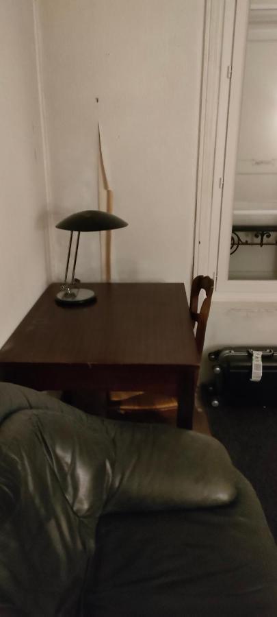 Alloggio in famiglia Private Iii For 1 Person Maximum In Our Family In 10, Near La Gare Du Nord *