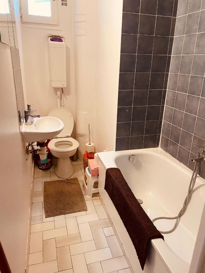 11 Voltaire : Apt 40m2-3p Chaleureux Et Cosy Apartment Paris