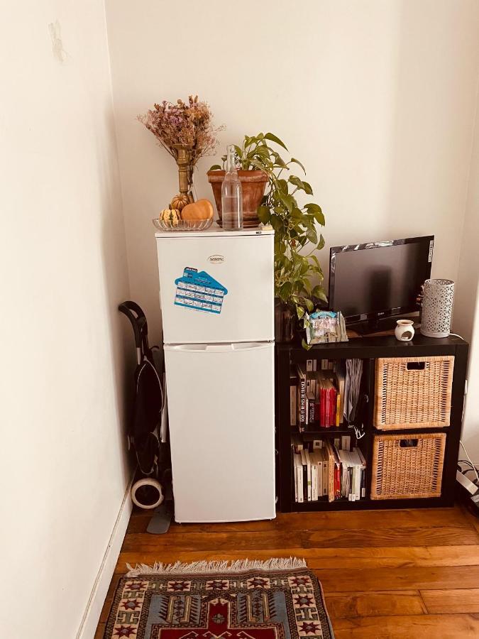 Apartment 11 Voltaire : Apt 40m2-3p Chaleureux Et Cosy