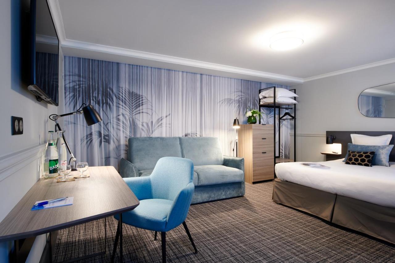 Bleues Provinces Opera Hotel