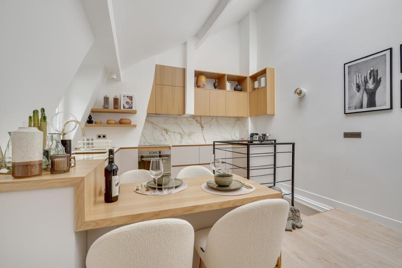 Appartamento Amazing Historical Parisien Loft Next To Louvre Area-4 Parigi
