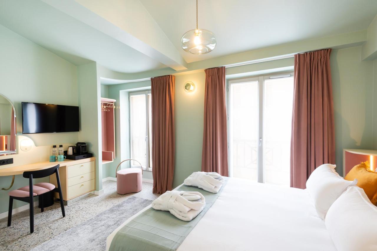 Amoi Hotel 4*
