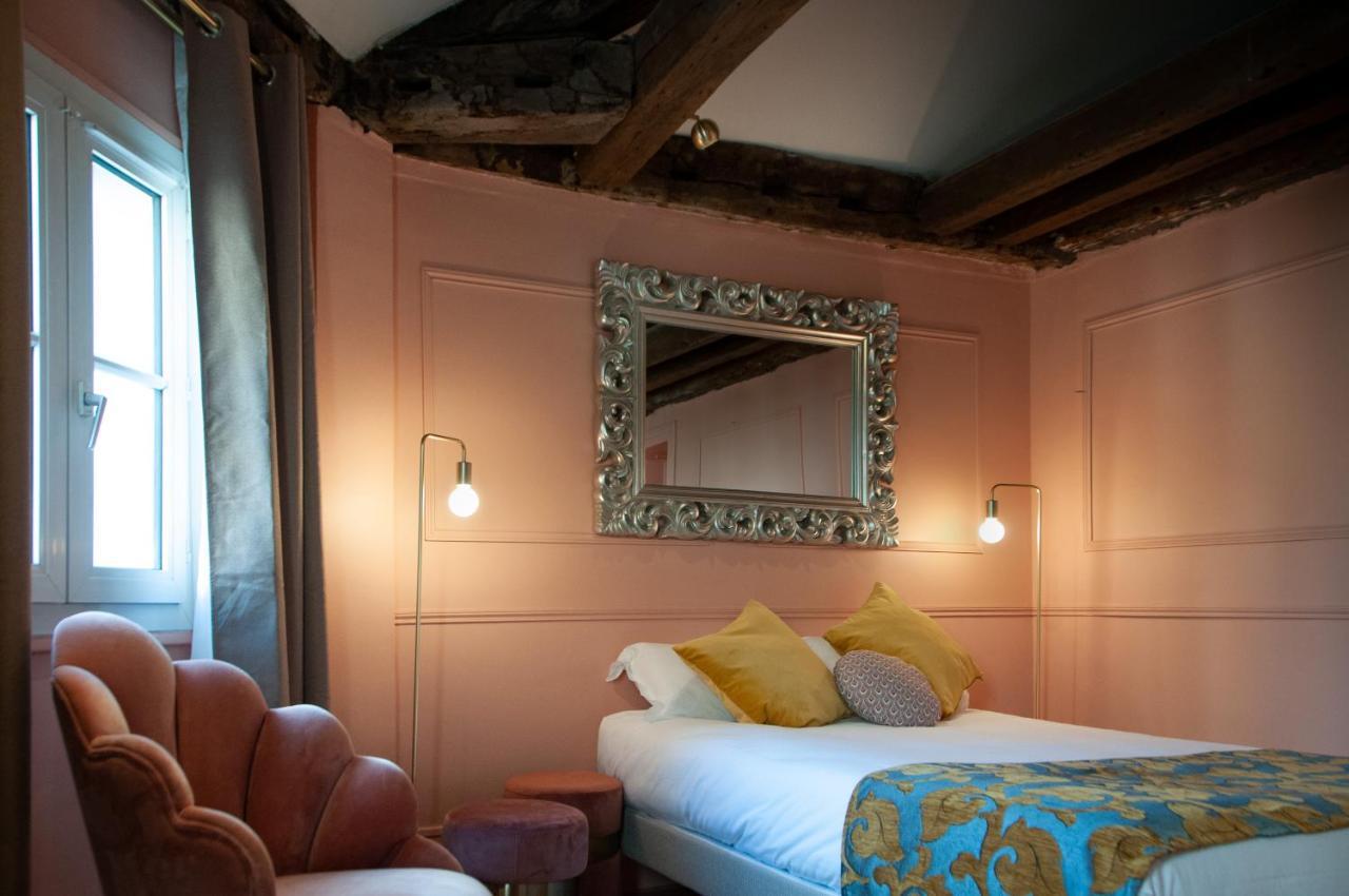 Hotel Petit Saint-honore 2*