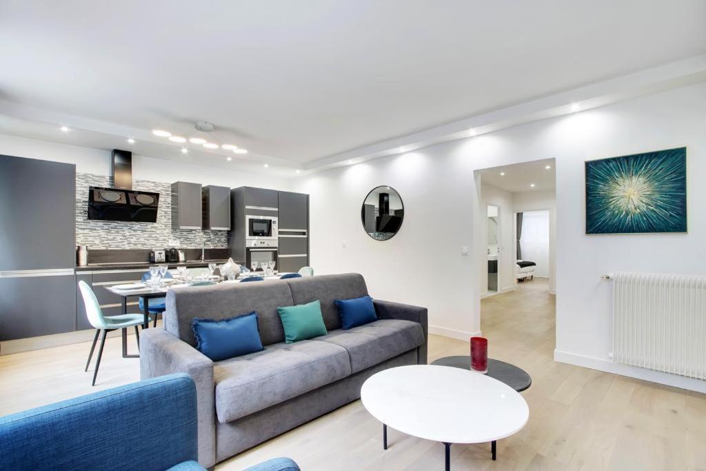 Trocadero/ Eiffel Tower - 3 Bedrooms- New! Paris