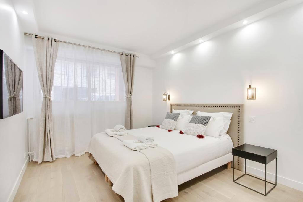 Trocadero/ Eiffel Tower - 3 Bedrooms- New! Paris