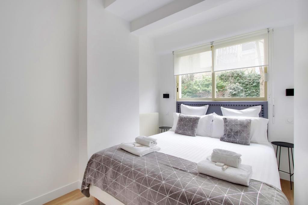 Trocadero/ Eiffel Tower - 3 Bedrooms- New! * Paris