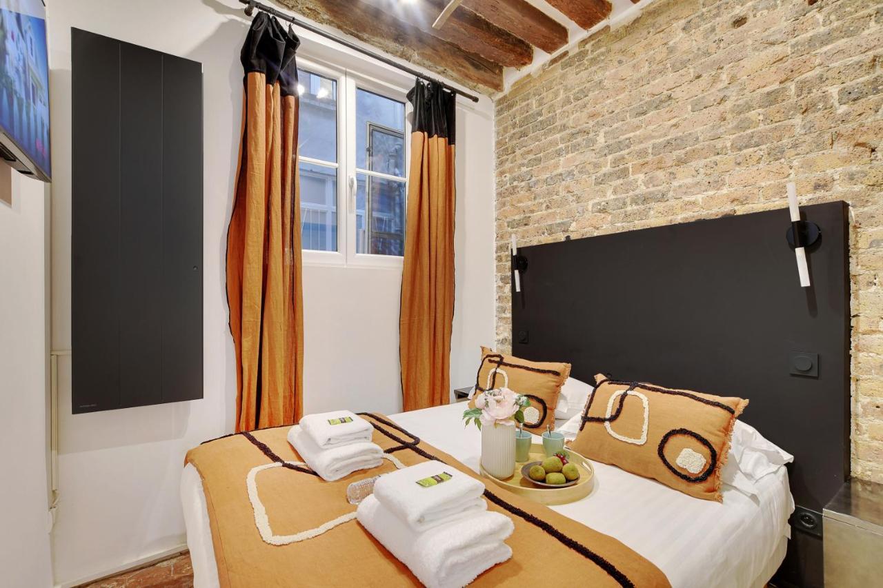 Apartment Triplex Douillet - Beaubourg - Temple *