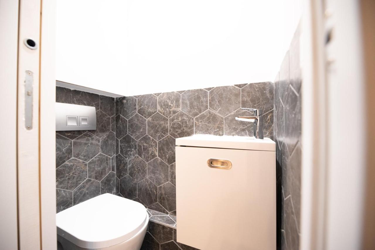 Mbm - Heart Marais Aparthotel