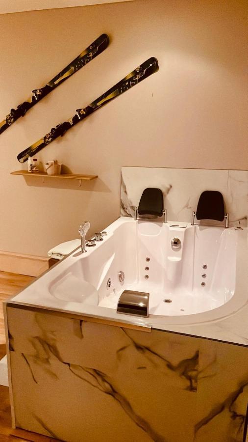 Aparthotel Jacuzzi *