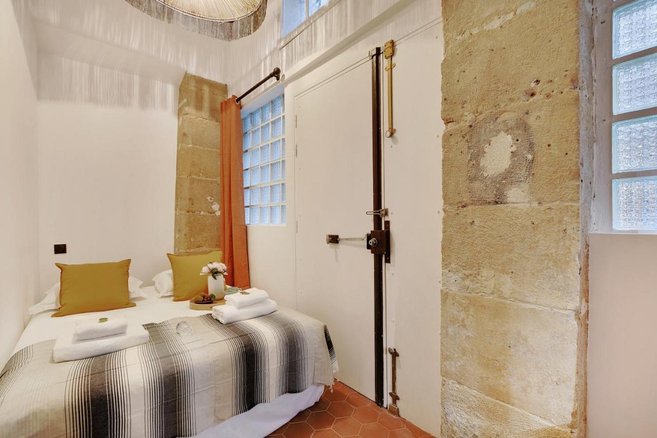 Apartment Triplex Douillet - Beaubourg - Temple Paris