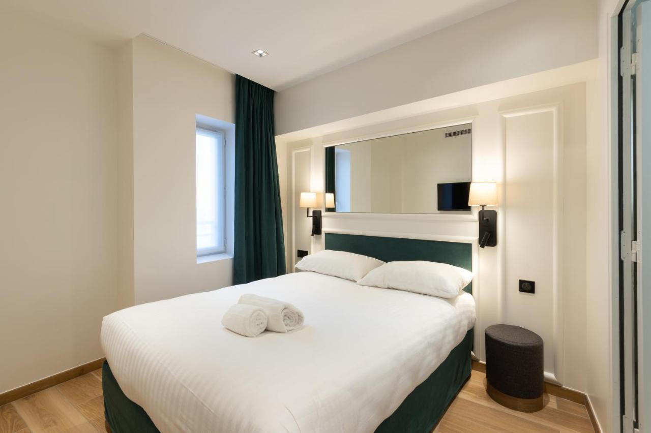 Hotel Au Coeur De Republique 3*