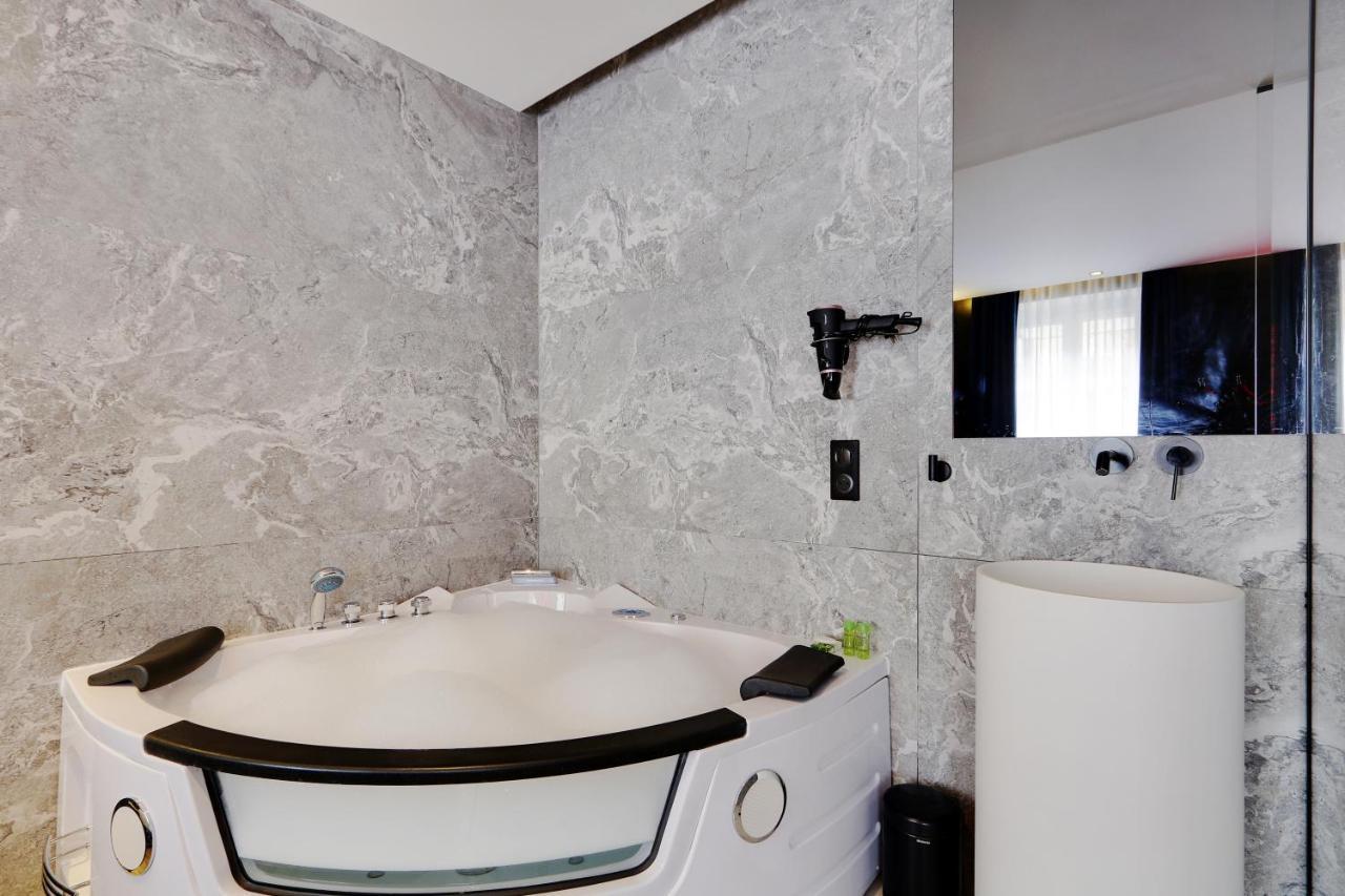 Cmg - Chatelet - Apartment
