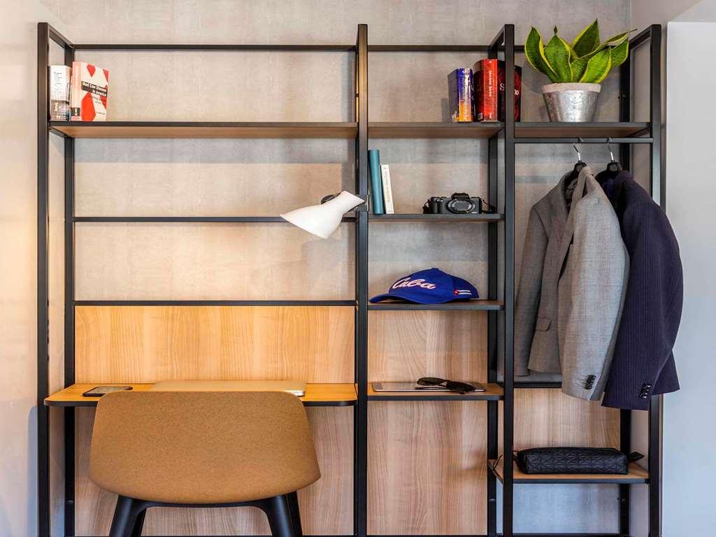 Ibis Bastille Opera Hotel 3*