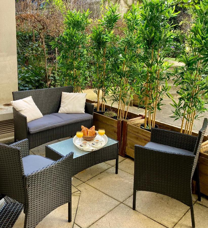 1607b - Wonderful With Terrace On Garden Appartamento