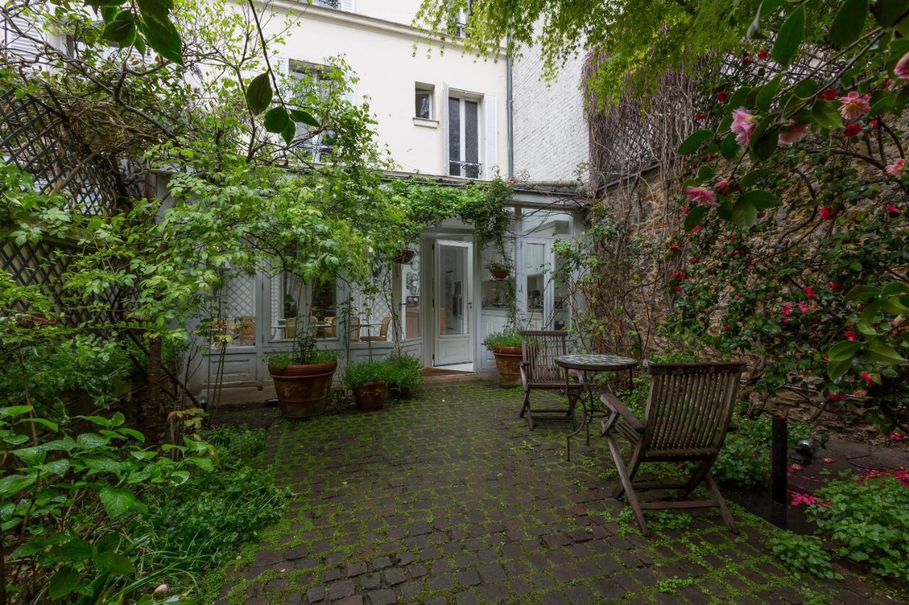 Veeve - Charming Townhouse Near Parc Montsouris * Parigi