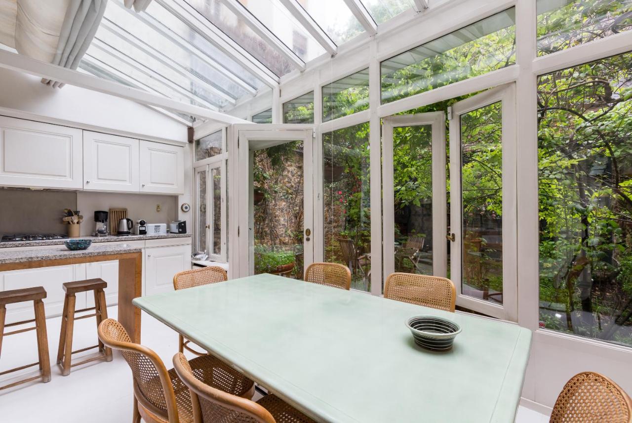 Veeve - Charming Townhouse Near Parc Montsouris Casa vacanze Parigi