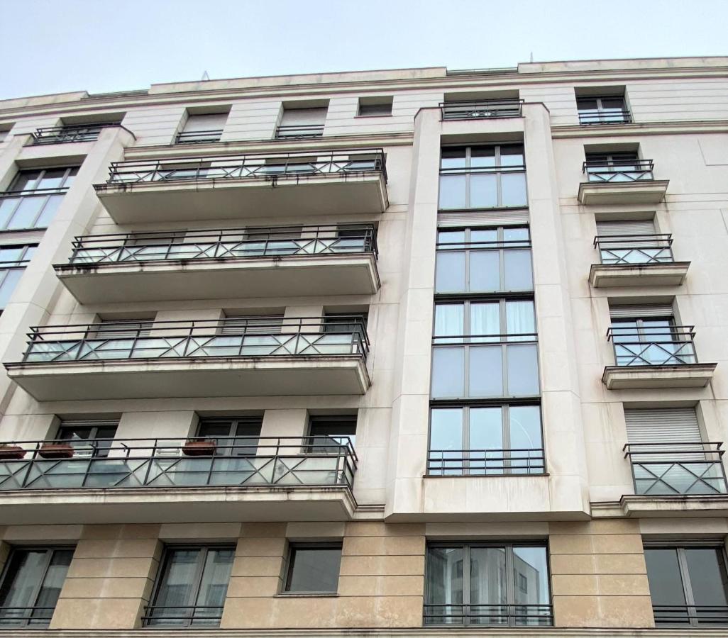 1607b - Wonderful With Terrace On Garden Appartamento